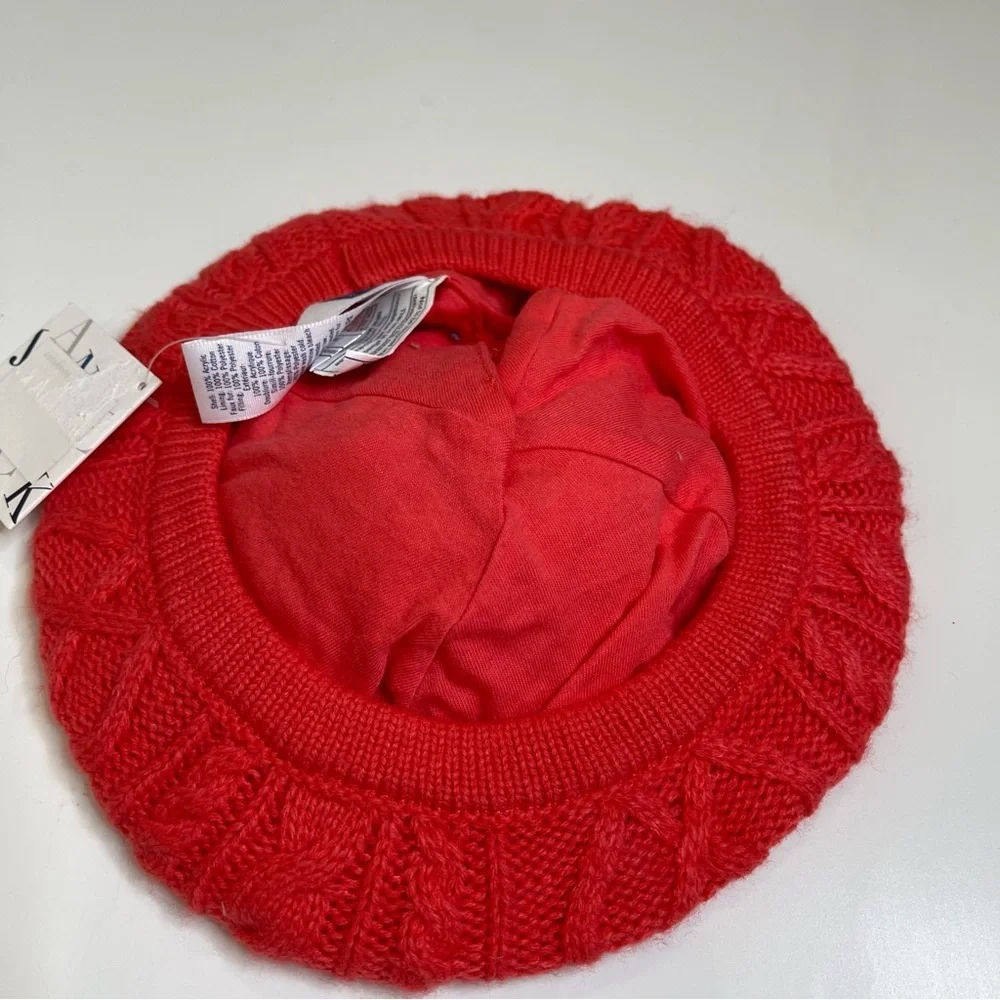 Janie And Jack POM-POM BERET 0-6 months